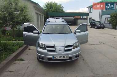 Mitsubishi Outlander  2004