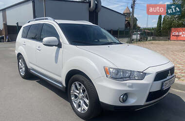 Mitsubishi Outlander  2010