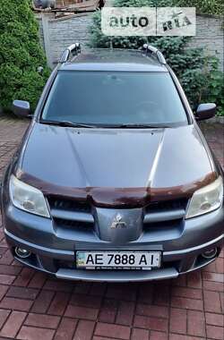 Mitsubishi Outlander  2008