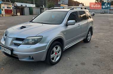 Mitsubishi Outlander  2006