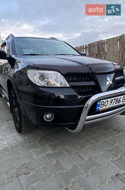 Mitsubishi Outlander 2008