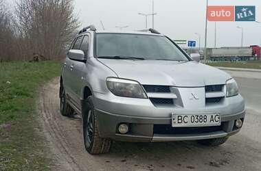 Mitsubishi Outlander  2003