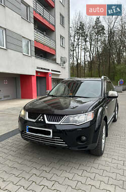 Mitsubishi Outlander 2008