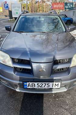 Mitsubishi Outlander  2006