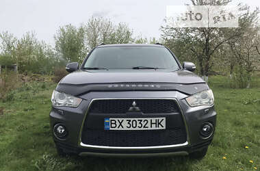 Mitsubishi Outlander  2010