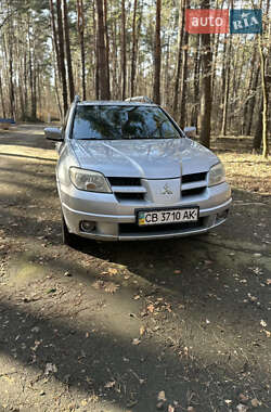 Mitsubishi Outlander  2008