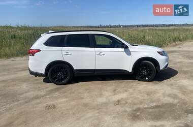 Mitsubishi Outlander 2018