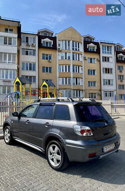 Mitsubishi Outlander  2008