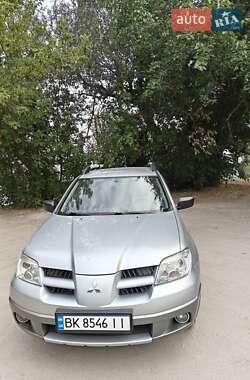 Mitsubishi Outlander  2008