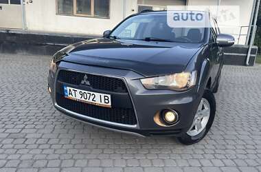 Mitsubishi Outlander 2010