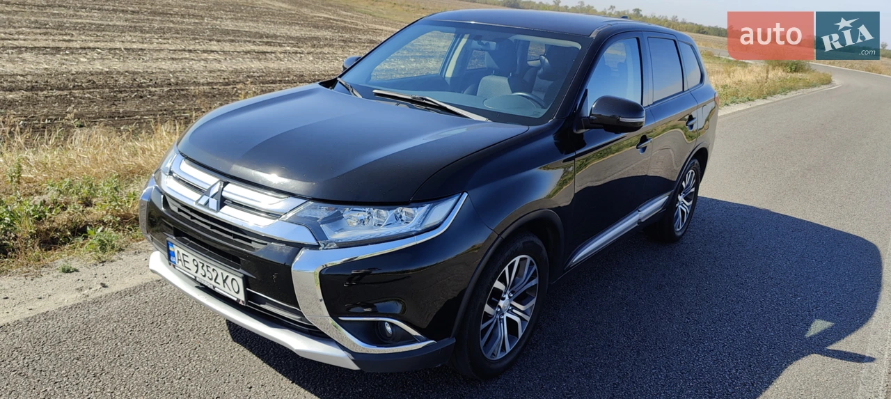 2016 Mitsubishi Outlander - мініатюра 4