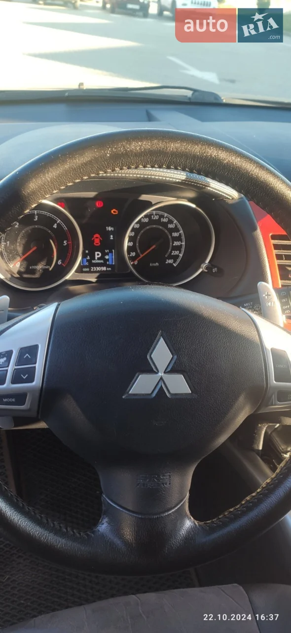 2012 Mitsubishi Outlander - мініатюра 5