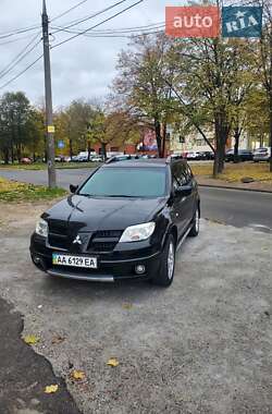 Mitsubishi Outlander  2007