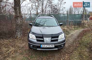 Mitsubishi Outlander  2006