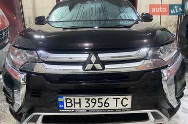 Mitsubishi Outlander 2020