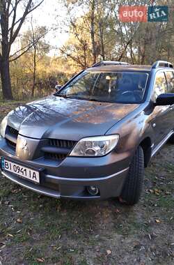 Mitsubishi Outlander  2006