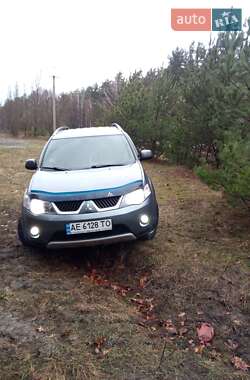 Mitsubishi Outlander  2008