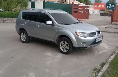 Mitsubishi Outlander  2008