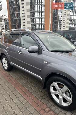 Mitsubishi Outlander  2007