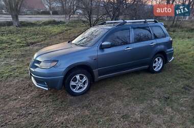 Mitsubishi Outlander  2003
