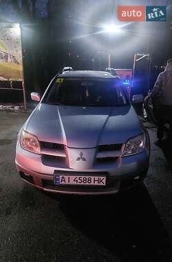 Mitsubishi Outlander  2006