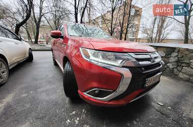 Mitsubishi Outlander  2018