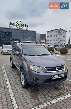 Mitsubishi Outlander  2008