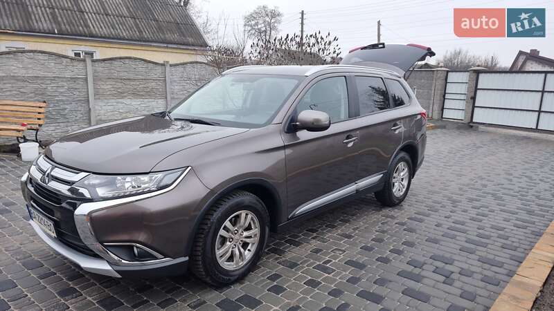 Mitsubishi Outlander