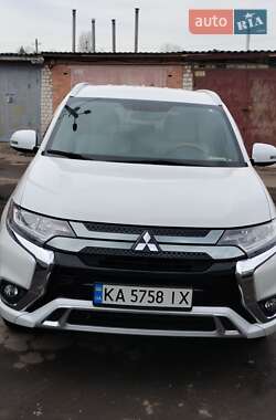 Mitsubishi Outlander 2019