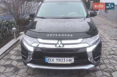 Mitsubishi Outlander  2017