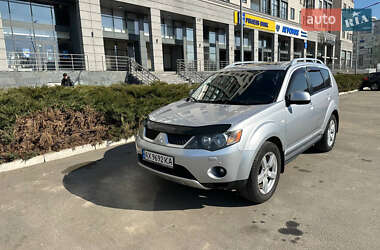 Mitsubishi Outlander  2009