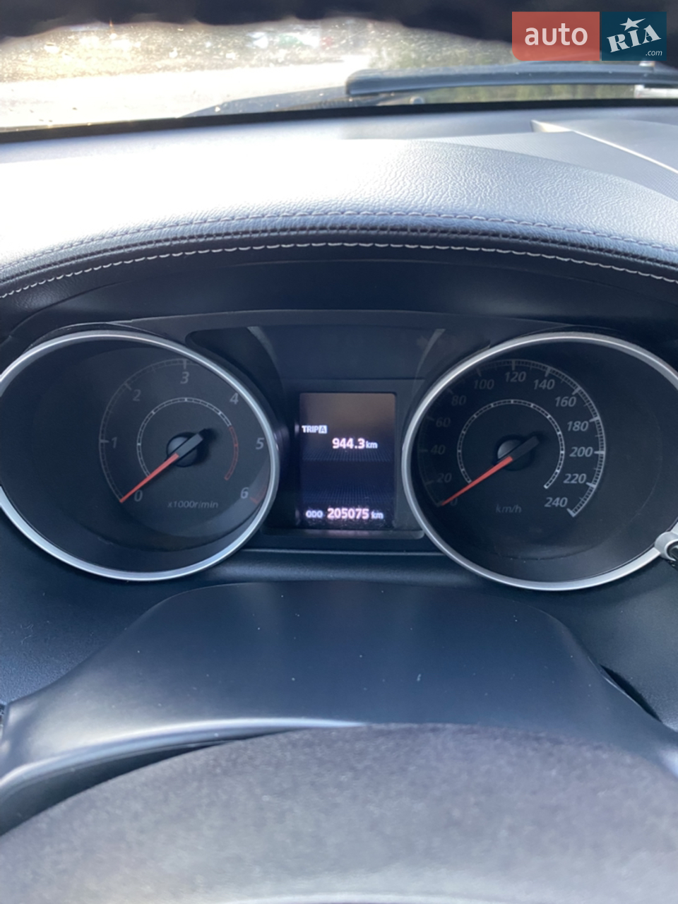 2011 Mitsubishi Outlander - мініатюра 2
