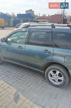 Mitsubishi Outlander  2005