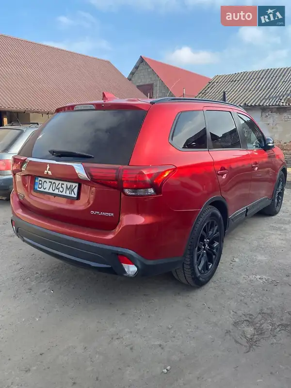 Mitsubishi Outlander