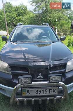Mitsubishi Outlander  2003