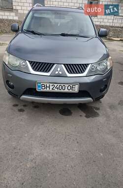 Mitsubishi Outlander  2008