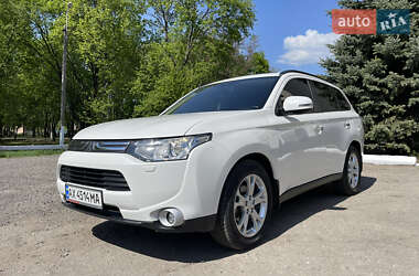 Mitsubishi Outlander 2013