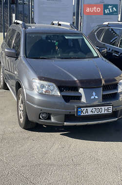 Mitsubishi Outlander  2007
