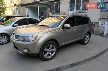 Mitsubishi Outlander  2007