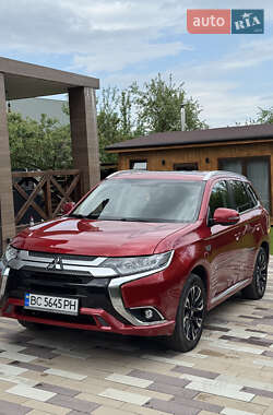 Mitsubishi Outlander 2017
