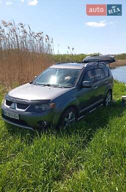 Mitsubishi Outlander  2008