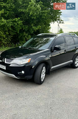 Mitsubishi Outlander  2007
