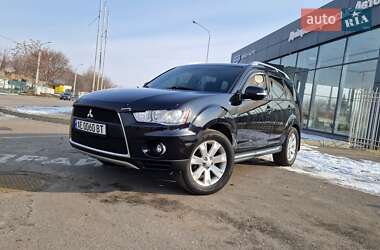 Mitsubishi Outlander  2010