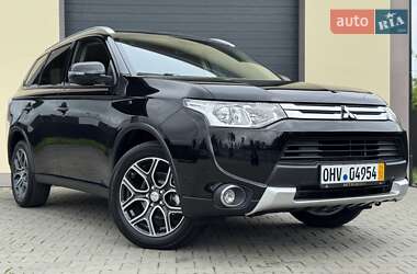 Mitsubishi Outlander 2015