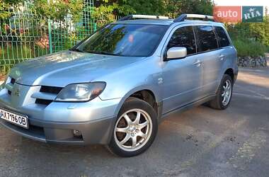 Mitsubishi Outlander  2004