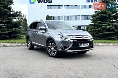 Mitsubishi Outlander  2017
