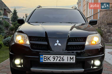 Mitsubishi Outlander  2008