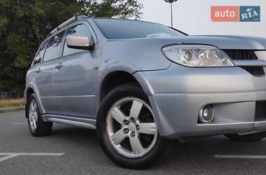 Mitsubishi Outlander  2008