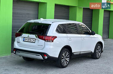 Mitsubishi Outlander 2018