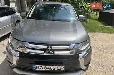 Mitsubishi Outlander  2017